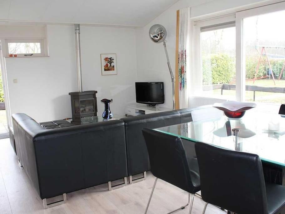 Saevis Tranquillus In Undis In De Ijsvogel Villa Diffelen ภายนอก รูปภาพ